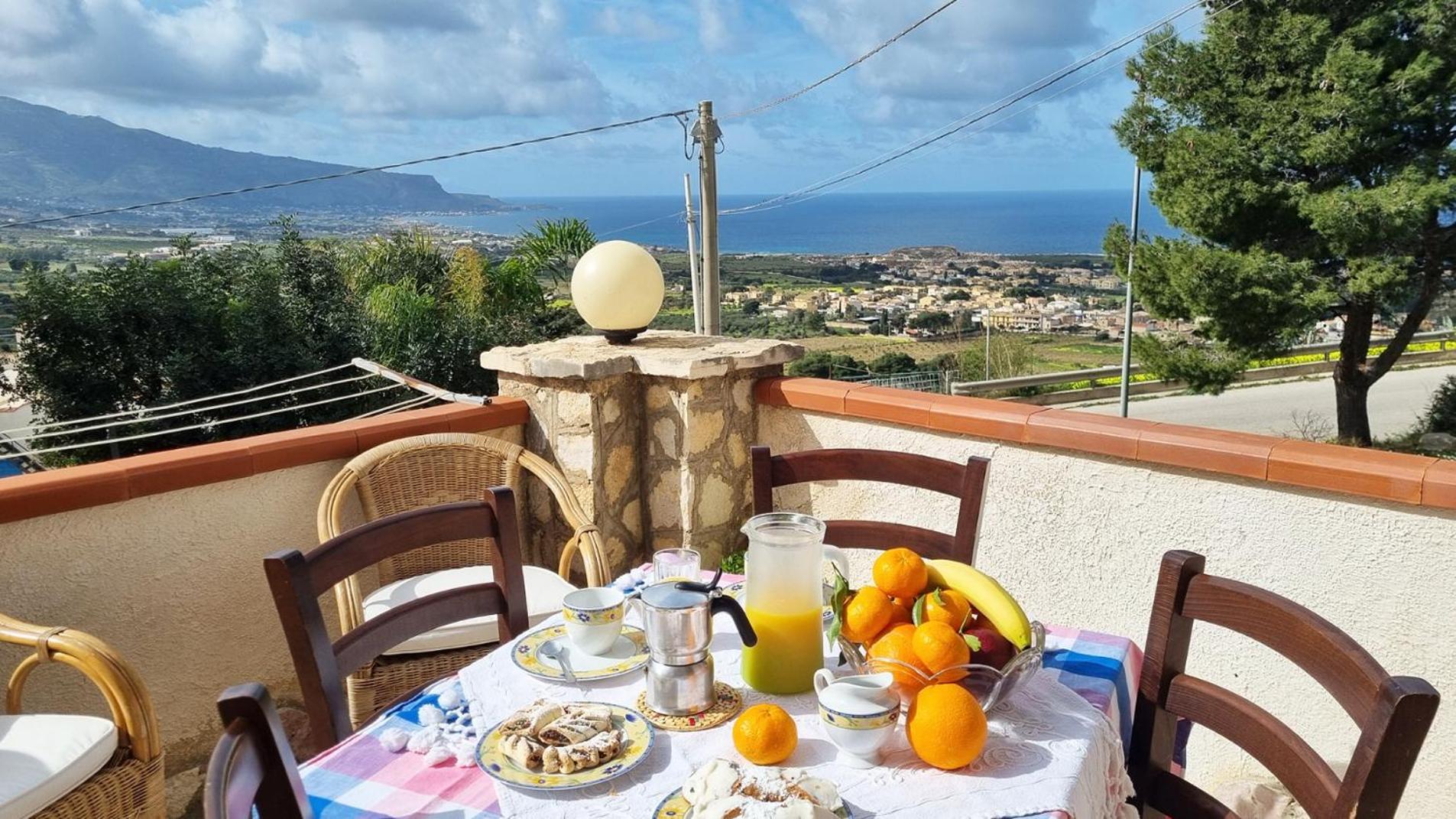 Casa Vacanza Vista Mare Custonaci Exteriör bild